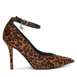 Szpilki Guess. Brązowe szpilki Guess, z aplikacjami, bez obcasa, na szpilce, bez zapięcia. Za 714.99 zł.