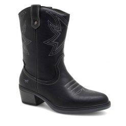 Kowbojki Mustang. Czarne botki Mustang, bez wzorów, bez obcasa, na słupku, bez zapięcia. Za 199.99 zł.