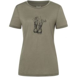 Koszulka z krótkim rękawem damska SUPER.NATURAL W Flower Boots Tee. Zielone koszulki sportowe super.natural, bez wzorów, bez ramiączek. Za 249.99 zł.