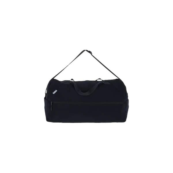 Damska torba sportowa 4F U032. Czarne torby na ramię 4f, bez wzorów, z materiału, sportowe, na ramię, duże, bez dodatków. Za 134.00 zł.