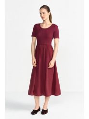 Rich & Royal Sukienka w kolorze czerwonym rozmiar: M. Czerwone sukienki Rich & Royal, m, bez wzorów, bez kołnierzyka, bez ramiączek, midi. Za 244.95 zł.