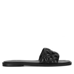 Klapki Badura. Czarne klapki Badura, bez wzorów, bez obcasa. Za 179.99 zł.