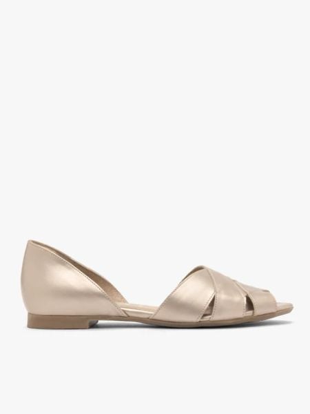 Platynowe sandały peep toe. Szare sandały Brawo sp. z o.o., bez wzorów, ze skóry, z otwartym noskiem, bez obcasa, na płaskiej podeszwie, bez zapięcia. W wyprzedaży za 229.99 zł.