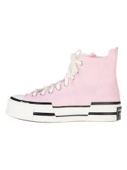 Converse Sneakersy "Chuck 70 Plus Hi" w kolorze jasnoróżowym rozmiar: 43. Różowe trampki Converse, bez wzorów, za kostkę, bez zapięcia. Za 247.11 zł.