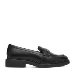Lordsy Lasocki. Czarne lordsy Lasocki, bez wzorów, bez obcasa, bez zapięcia. Za 229.99 zł.