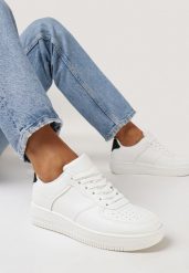 Biało-Czarne Sneakersy na Grubej Podeszwie z Ekoskóry z Przeszyciami Geriada. Białe obuwie sportowe Born2be, bez zapięcia. W wyprzedaży za 59.99 zł.