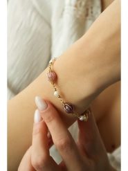 Pierres delicates Pozłacana bransoletka z agatami rozmiar: onesize. Brązowe bransoletki Pierres delicates, z agatem, pozłacane. Za 91.77 zł.