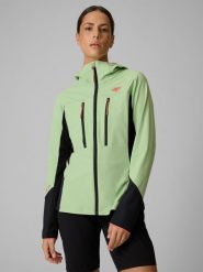 4F Kurtka softshell wiatroodporna membrana 8000 damska - miętowa XS. Niebieskie kurtki sportowe 4f, l, bez wzorów, z materiału, bez kaptura, trekkingowe. Za 499.99 zł.
