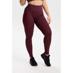 Damskie legginsy sportowe fitness Rough Radical Pure Flow Long. Brązowe legginsy ROUGH RADICAL, bez zapięcia, na fitness i siłownię. W wyprzedaży za 135.92 zł.