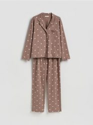 Dwuczęściowa piżama w serca - brązowy. Brązowe piżamy Reserved, bez wzorów, z bawełny, bez ramiączek. Za 129.99 zł.