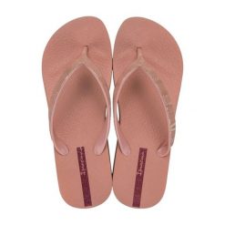 Japonki basenowe damskie Ipanema Mesk X Plat. Czerwone klapki Ipanema, z aplikacjami, z meshu, bez obcasa, na koturnie. Za 87.99 zł.