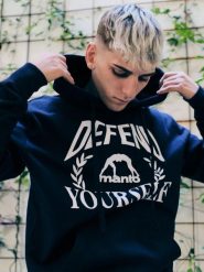 MANTO bluza z kapturem DEFEND granatowa. Niebieskie bluzy MANTO, m, bez wzorów, z bawełny, z kapturem. Za 249.00 zł.