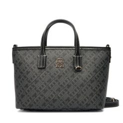 Torebka Tommy Hilfiger. Czarne torebki klasyczne TOMMY HILFIGER, bez wzorów, bez dodatków. Za 699.99 zł.