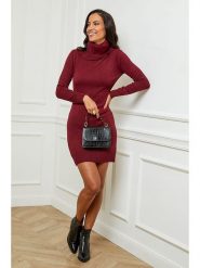 Soft Cashmere Sukienka dzianinowa w kolorze czerwonym rozmiar: 38/40. Czerwone sukienki Soft Cashmere, bez wzorów, z dzianiny, klasyczne, bez kołnierzyka, bez ramiączek, mini. Za 151.45 zł.