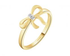 Pierścionek z żółtego złota z diamentami - kokardka. Żółte pierścionki Apart, z diamentem, złote. Za 1,390.00 zł.