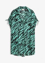 Bluzka plażowa oversize z marszczonej tkaniny. Czarne bluzki bonprix, bez wzorów, z tkaniny, bez kołnierzyka, bez ramiączek. Za 112.99 zł.