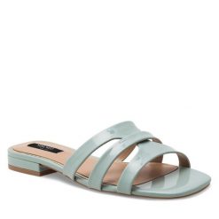 Klapki Nine West. Niebieskie klapki Nine West, bez wzorów, bez obcasa. Za 144.99 zł.