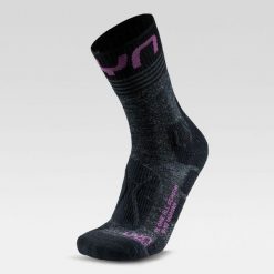 Skarpety trekkingowe damskie Uyn Trekking One All Season Mid. Czarne skarpety Uyn, bez wzorów. Za 119.99 zł.