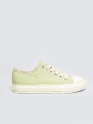 Trampki damskie niskie zielone TT274286 301. Zielone trampki Big Star, bez wzorów, z jeansu, bez zapięcia. Za 129.99 zł.