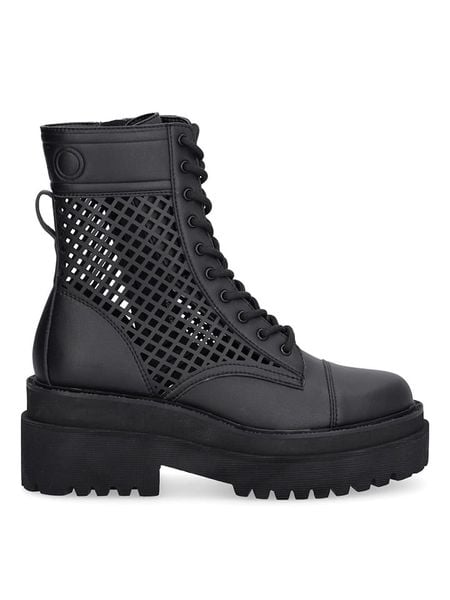 Liu Jo Botki w kolorze czarnym rozmiar: 36. Czarne botki Liu Jo, bez wzorów, bez obcasa, bez zapięcia. Za 281.10 zł.