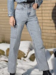 Jeansy cargo - turkusowy. Niebieskie jeansy Sinsay, l, bez wzorów. W wyprzedaży za 33.99 zł.