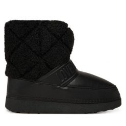 Śniegowce LOVE MOSCHINO. Czarne trapery i śniegowce Love Moschino. Za 679.99 zł.