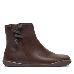 Botki Camper. Brązowe botki Camper, bez wzorów, bez obcasa, na płaskiej podeszwie, bez zapięcia. Za 799.99 zł.