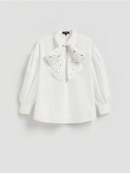 Koszula z wiązaniem - biały. Białe koszule Reserved, l, bez wzorów, z bawełny, bez kołnierzyka, bez ramiączek. Za 179.99 zł.