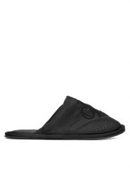 Calvin Klein Jeans Kapcie Slipper Satin Moire YW0YW02053 Czarny. Czarne obuwie domowe Calvin Klein Jeans, bez wzorów, z jeansu, bez zapięcia. Za 209.99 zł.