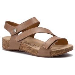 Sandały Josef Seibel. Brązowe sandały Josef Seibel, bez wzorów, bez obcasa, na płaskiej podeszwie, bez zapięcia. Za 389.99 zł.