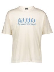 New Balance Koszulka w kolorze kremowym rozmiar: XL. Brązowe bluzki New Balance, xl, bez wzorów, z bawełny, bez kołnierzyka, bez ramiączek. Za 83.03 zł.