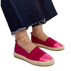 Różowe espadryle Carugo. Czerwone espadryle bez wzorów, bez obcasa, bez zapięcia. Za 78.15 zł.