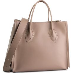 Torebka PATRIZIA PEPE - 2V8533/A4XR-B655 Real Taupe. Brązowe shopper Patrizia Pepe, bez wzorów, ze skóry, bez dodatków. W wyprzedaży za 1,119.00 zł.