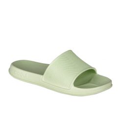 Klapki basenowe damskie Coqui Tora. Zielone klapki Coqui, bez wzorów, bez obcasa. Za 66.00 zł.