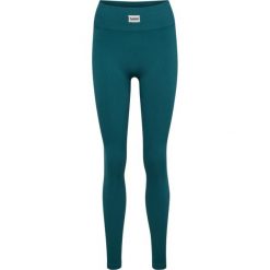 Damskie legginsy bezszwowe prążkowane Hummel Pulse. Zielone legginsy Hummel, bez wzorów, prążkowane. Za 163.50 zł.