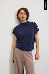 Bluza z dodatkiem modalu granatowa. Bluzy MOODO, l, bez wzorów, z elastanu, bez kaptura. Za 99.99 zł.