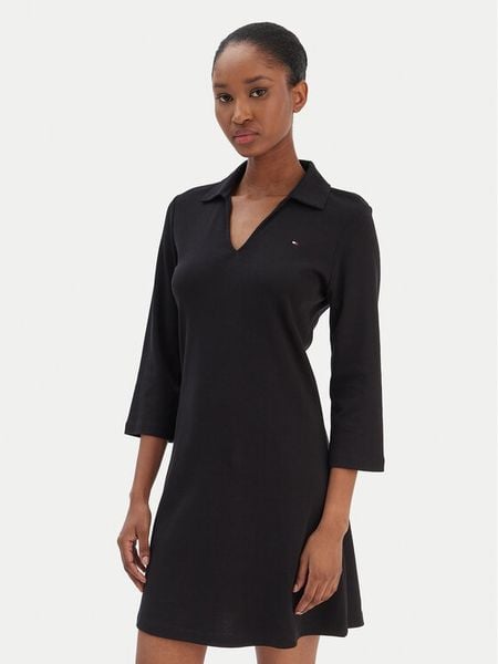 Tommy Hilfiger Sukienka codzienna Modern Cody WW0WW47868 Czarny Regular Fit. Czarne sukienki TOMMY HILFIGER, na co dzień, m, bez wzorów, z bawełny, bez kołnierzyka, bez ramiączek, proste. Za 429.99 zł.