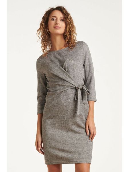 Smashed Lemon Sukienka w kolorze szarym rozmiar: XS. Szare sukienki Smashed Lemon, xs, bez wzorów, bez kołnierzyka, bez ramiączek, midi. Za 126.99 zł.