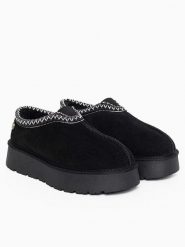 Gooce Skórzane botki zimowe "Wael" w kolorze czarnym rozmiar: 38. Czarne botki Gooce, na zimę, bez wzorów, z wełny, bez obcasa, na platformie, bez zapięcia. Za 245.96 zł.