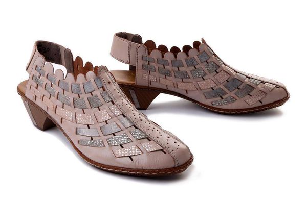 RIEKER 46778-64 beige combination, sandały damskie. Brązowe sandały Rieker, bez wzorów, bez obcasa, na obcasie, bez zapięcia. Za 209.94 zł.