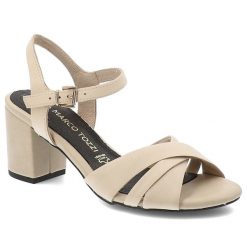 Beżowe Sandały Marco Tozzi Eleganckie Obuwie Damskie. Brązowe sandały Marco Tozzi, bez wzorów, z materiału, eleganckie, bez obcasa, na obcasie, bez zapięcia. Za 199.00 zł.