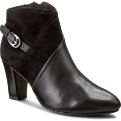 Botki CAPRICE - 9-25345-27 Black Comb 019. Czarne botki Caprice, bez wzorów, z futra, bez obcasa, bez zapięcia. W wyprzedaży za 249.00 zł.