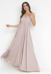 Ciemnobeżowa Rozkloszowana Sukienka Maxi z Wiązaniem na Szyi Cathenia. Brązowe sukienki Born2be, m, bez wzorów, bez kołnierzyka, bez ramiączek, maxi, rozkloszowane. Za 89.99 zł.