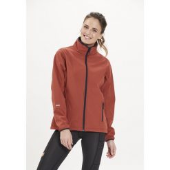 Softshell damski Whistler Covina. Brązowe kurtki sportowe Whistler, bez wzorów, z softshellu, bez kaptura, trekkingowe. Za 199.99 zł.