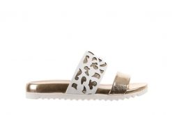 Klapki Bayla-161 006-5177-8502 Gold White Shiny, Złoty/Biały, Skóra naturalna lakierowana - 39. Żółte klapki Bayla, bez wzorów, z lakierowanej skóry, bez obcasa. W wyprzedaży za 99.00 zł.