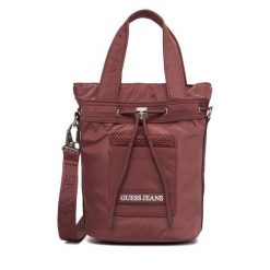 Torebka Guess Jeans. Fioletowe torebki klasyczne Guess Jeans, z aplikacjami, z jeansu, bez dodatków. Za 199.99 zł.