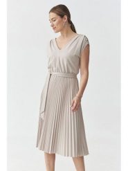 TATUUM Sukienka "Luri" w kolorze jasnoszarym rozmiar: S. Szare sukienki Tatuum, s, bez wzorów, z tkaniny, bez kołnierzyka, bez ramiączek, midi. Za 190.18 zł.