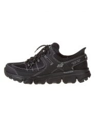 Skechers Sneakersy "Summits" w kolorze czarnym rozmiar: 38,5. Czarne trampki Skechers, bez wzorów, bez zapięcia. Za 202.03 zł.