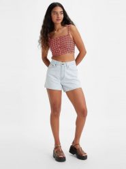 Levi´s Szorty dżinsowe w kolorze błękitnym rozmiar: W24. Niebieskie szorty z aplikacjami, z bawełny, klasyczne, z podwyższonym stanem. Za 126.15 zł.