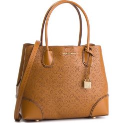Torebka MICHAEL MICHAEL KORS - Mercer Gallery 30H8GZ5T6T Acorn. Brązowe torebki klasyczne MICHAEL Michael Kors, bez wzorów, ze skóry, bez dodatków. W wyprzedaży za 859.00 zł.
